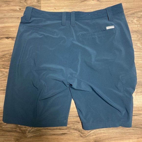 Columbia Chino Shorts Mens Size 36x10 Grey Hiking Shorts Nylon *black Stain* - Picture 4 of 5